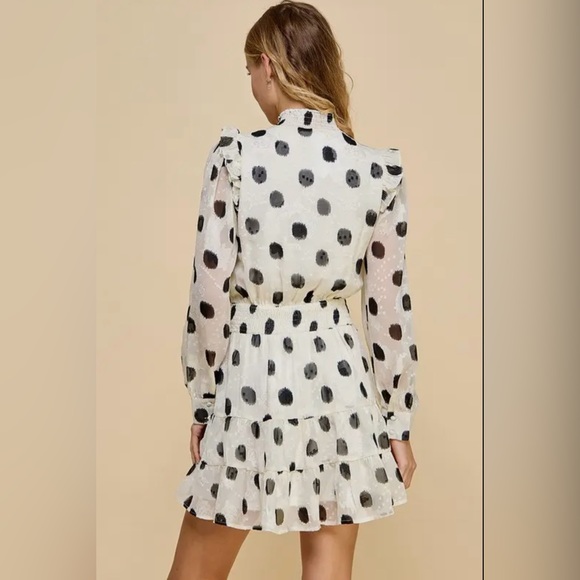Women's Long Sleeved Polka Dot Mini Smocked Waist Dress - Picture 4 of 5